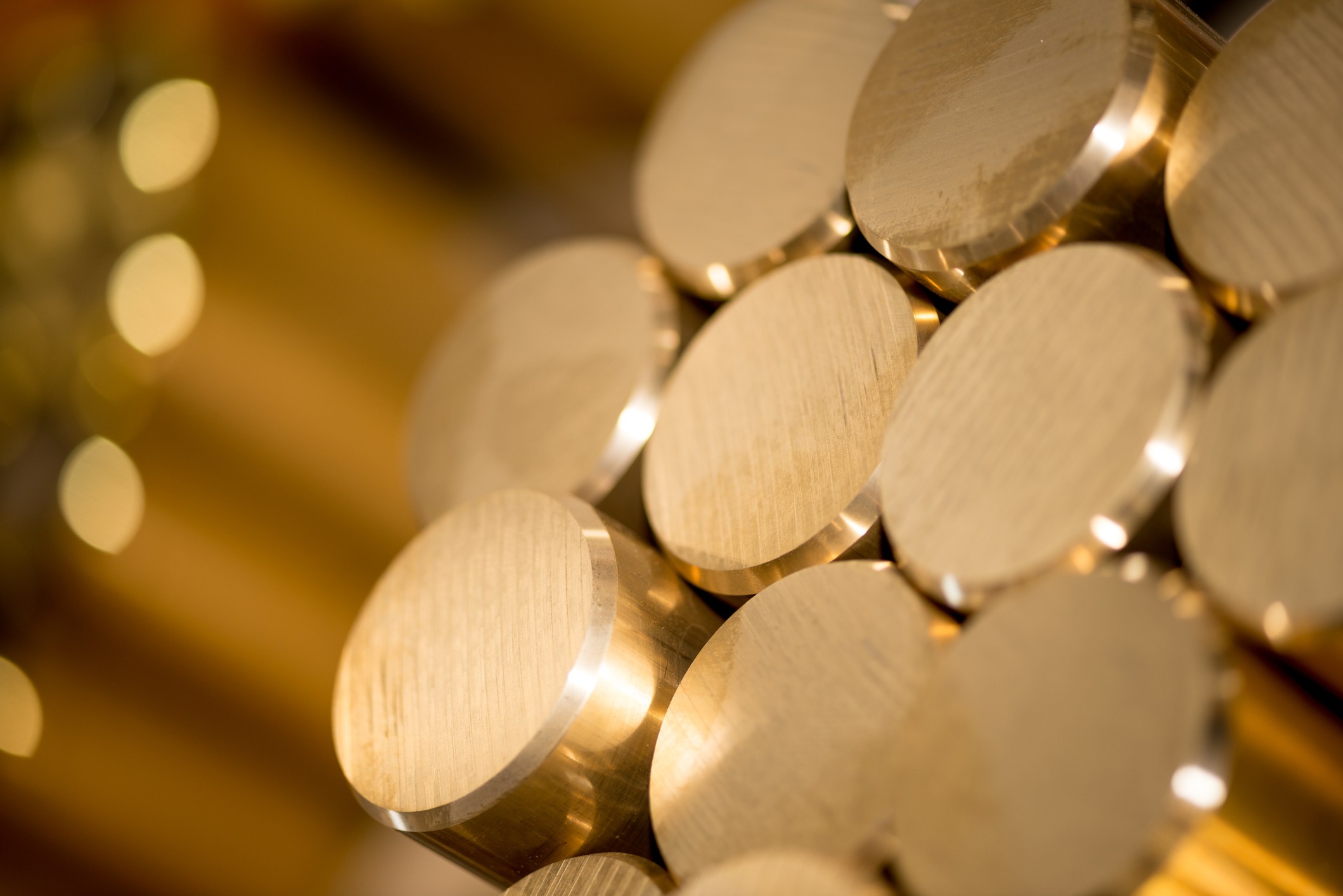 iStock 1124752990 Brass Bar